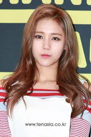 She is best known as a member of the south kore. Ten Photo Aoaí˜œì • ì–´ì©œ ì´ë ‡ê²Œ ì˜ˆì˜ì§€ ì±„ë„aoa í•œê²½ë‹·ì»´
