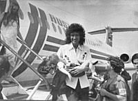 1992's back to the light and 1998's how many children does brian may have? Brian May Wikipedia