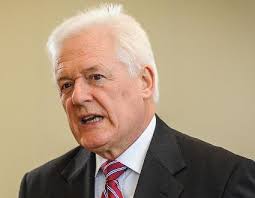 Aviva chairman John McFarlane heading to Barclays