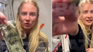 Antalya uçuşunda yanındaki yolcuya zorla oral seks yapan kadın gözaltına  alındı
