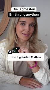 Question of the day: Team Daily Greens 💚 or Fibre Food 🩵? #mybacs #...