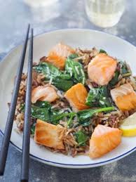 Wok De Saumon Aux Epinards Frais Recette Recette Epinards Frais Recette Saumon Frais Recettes Wok