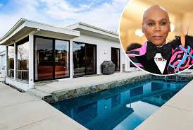 We did not find results for: Rupaul Lists Hollywood Hills Hideaway For 5m And It S As Fabulous As You D Expect
