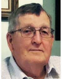 Darryl Curran's Instagram, Twitter & Facebook