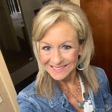 Debbie Craft's Instagram, Twitter & Facebook