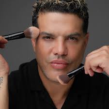 Hugo Quiñones make up