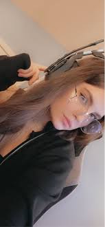 What can I add to my Disney Dreamlight Valley dream scene?