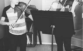 Fora good quality violin lesson, you must first look at what location you are in. What To Expect At Your First Violin Lesson Violin Lessons