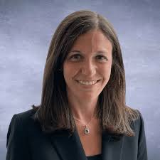 Elizabeth Broomfield's Instagram, Twitter & Facebook