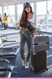 Airport Style Us Travel And Fashion The Sweetest Thing Fashion Travel Outfit Airport Outfit Cute Airport Outfit