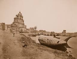 Chattar Manzil - Wikipedia