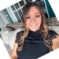 Daniel Janiga's Instagram, Twitter & Facebook