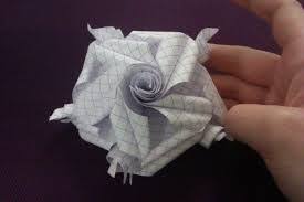 Epingle Par Oiseau Du Paradis Sur Pliage Serviette Papier En 2020 Pliage Serviette Pliage Serviette Papier Pliage Serviette 2 Couleurs