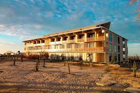 Ubicado sobre la playa mayapo, a solo 232 m de la playa, a 30 minutos del aeropuerto de riohacha y a 2 horas de santa marta. Hotel Wayira Beach Busca Incrementar El Turismo En La Guajira