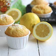 Muffin al limone e semi di papavero. Muffin Al Limone Senza Burro Morbidi Tutto Fa Brodo In Cucina
