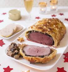 Roti De Bœuf En Croute Aux Champignons Foie Gras Et Truffe Recettes De Cuisine Odelices Recette Boeuf En Croute Recette Truffe Recette