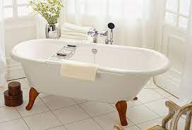 Einem unternehmen dem dieses kunststück bereits seit jahren gelingt ist villeroy & boch. Hommage Badewanne Freistehend Ubq180hom700v Villeroy Boch