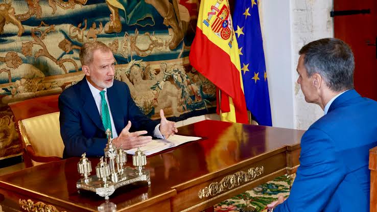 El Rey expresa su "preocupación e indignación" por los "graves" sucesos de  Ceuta y reclama al Estado que no se repita