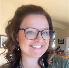 Punxsutawney Phil emerged from his burrow to perform his annual Groundhog  Day duties where he predicted an early spring!🌷🌷 STORY:  http://tinyurl.com/532fn9rf