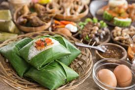 All living organisms in the world can be classified as either an autotroph or heterotroph. Indonesian Street Food Festival Enlivens 39 Marriott Hotels Food The Jakarta Post