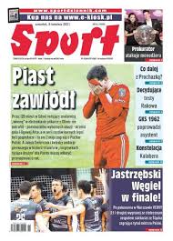 The player's height is 179cm | 5'10 and his weight is 75kg | 165lbs. Jakub Swierczok Sport Magazine 08 April 2021 Cover Photo Poland
