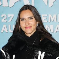 Joyce Jonathan : toutes ses photos sur Télé-Loisirs