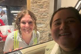 This 16-Year-Old Is Making People Smile All Over North Bossier