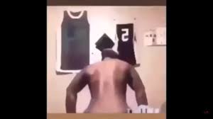 Black Guy Twerking | Know Your Meme