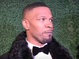 Jamie Foxx Apologizes for Antisemitic Remarks
