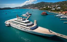 Inside jeff bezos' new $500 million mega yacht. Bezos Buys An Insanely Expensive Mega Yacht Signals A Thriving Luxury Industry Gcc Business News