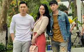 Nam dằn mặt thiên nga. HÆ°Æ¡ng Vá»‹ Tinh Than Quach Thu PhÆ°Æ¡ng Ä'au Ä'áº§u Vi Co 2 Con Trai La Nam Tháº§n Vtv Vn