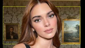 Everything you need to know about Eyelash Extensions Brows and Beauty