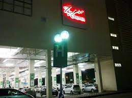 3 ✓ für 6 + 2 personen. Tgv Cineplex At Jusco Aeon Bukit Indah Picture Of Dillenia Homestay Johor Bahru Tripadvisor