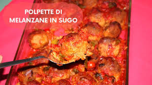 Fate a pezzi le melanzane con la buccia e lessatele in acqua bollente salata. Polpette Di Melanzane In Sugo Ricetta Calabrese Ricetta Facile E Gustosa Youtube