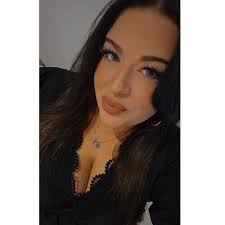 This trim is stressing me out! All the other trims are black, but this one  is extremely faded!? Any advice