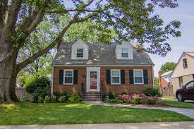 Red Brick Cape Cod Houses Google Search Exterior Paint Colors For House Exterior House Colors House Exterior