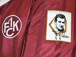 Fc kaiserslautern hockey , 1. Kaiserslautern Spielt Mit Abzeichen Der Fritz Walter Stiftung Dfb Deutscher Fussball Bund E V
