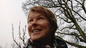 Degemeret eo bet Pauline Daniel e Republik Kongo gant ar gevredigezh "Iti  ke na zonza"