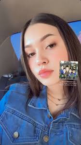 Flora Garay (floragaray410)