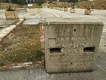 We assume you are converting between ton metric and pound. Tonne Wikipedia