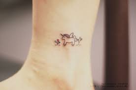 Minimalistic Tattoos By Seoeon Will Make You Want To Get Inked Minimalist Tattoo Tattoos Micro Tattoo