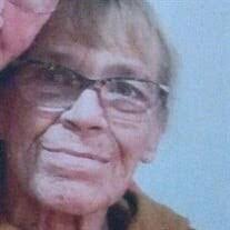 Candice Little's Instagram, Twitter & Facebook