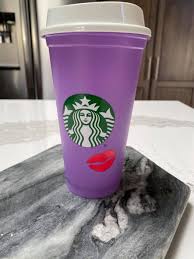 As per their official brand guidelines, the green color, called starbucks green by the company, is pantone® 3425 c. Starbucks Is Selling A 3 Color Changing Cup For Valentine S Day And I M On My Way