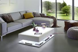 Die led wird mit batterien betrieben, led streifen im der skulpturelle couchtisch in weißer hochglanz optik begeistert mit seinem angesagten retro look im ergonomischen, imposanten design. 24 Couchtisch Wohnzimmertisch Stauraum Led Ideen In 2021 Couchtisch Led Wohnzimmertisch Couchtisch