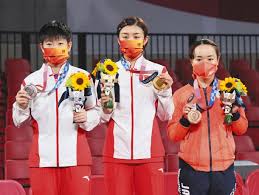 Jul 03, 2021 · 卓球の東京五輪代表の強化試合「ドリームマッチ」は3日、埼玉県内で女子団体が行われ、伊藤美誠（スターツ）石川佳純（全農）平野美宇（日本生命）の五輪代表が5―0でナショナルチーム候補選手と男子高校生による日本協会選抜に完勝した。 F V7kbknwsx9vm