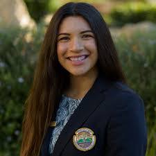 Davina Morales's Instagram, Twitter & Facebook