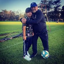 Yet agüero's face has been blocked out with black ink. Las Fotos Del Emocionante Momento Vivido Entre Maradona Y Su Nieto Benjamin Aguero 0221
