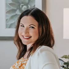 Carly Pederson's Instagram, Twitter & Facebook