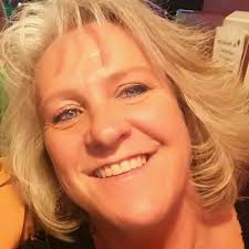 Finally landed my dream team! ➡️ Leadership leads by example ➡️ Each person  excels in their role ➡️ We put our clients + partners first ➡️ We support +  encourage ➡️ We