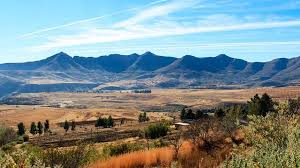 But while lesotho might not be able to boast the wealth and infrastructure of its much larger neighbour. Lesotho Tolle Rundreisen Studienreisen Fur 2021 2022
